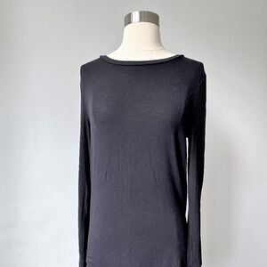 UNIVERSAL STANDARD Foundation Long Sleeve Crew Neck Tee - XS